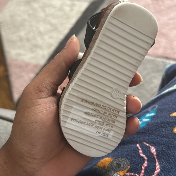 Infant sandals - Picture 3 of 5